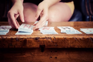 woman playing spider solitaire